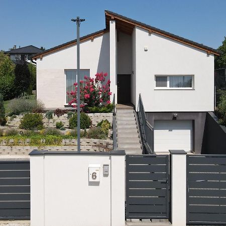 דירות דיוסד White Column House מראה חיצוני תמונה