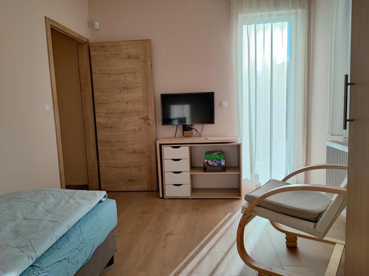 דירות דיוסד White Column House מראה חיצוני תמונה